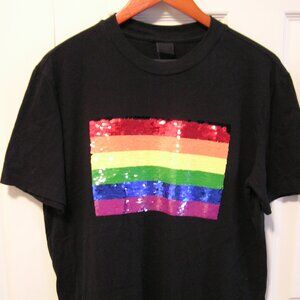 Men's Rainbow Pride/LOVE flip sequin T-shirt